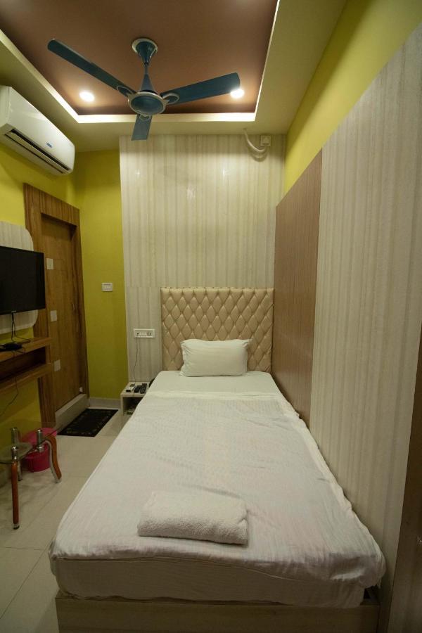 Hotel Himalaya Agartala Zewnętrze zdjęcie